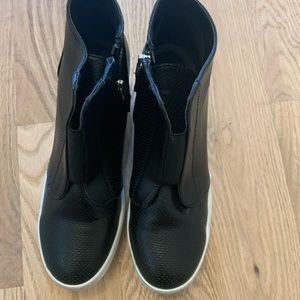 Faux Leather Wedge Sneakers Size 39